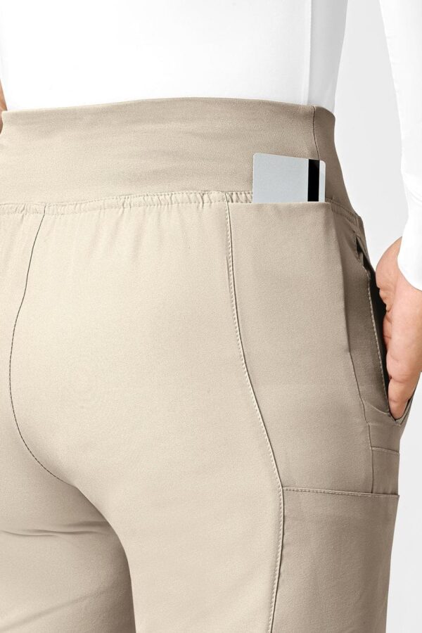 4ba02955b78bf1564e69719a4da24d3c