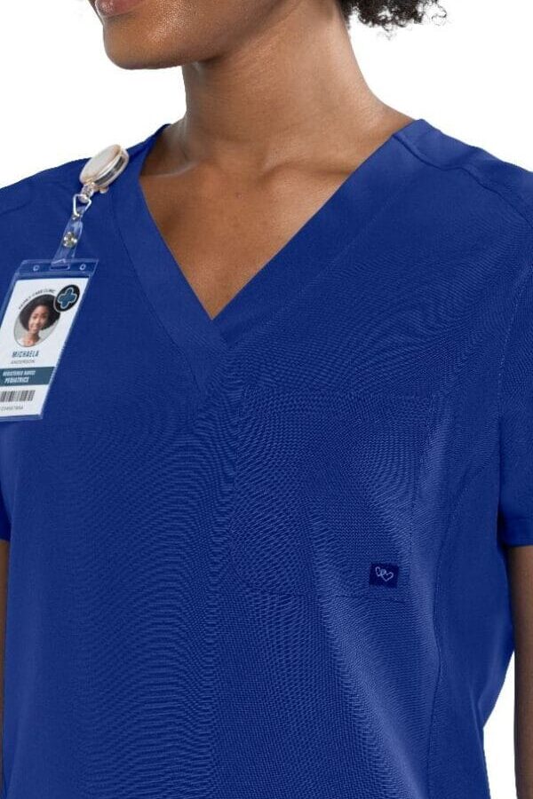 2c96e5ce33f3a9c8d88513fe18ee24af